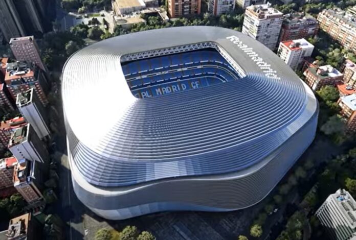 VIDEO Imagini spectaculoase: Santiago Bernabeu se transformă și devine teren de tenis pentru Mutua Madrid Open