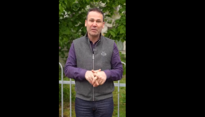 VIDEO | Reacție surpriză la PSD București: Robert Negoiță îl susține pe Ilie Bolojan pentru funcția de premier, în ciuda deciziei partidului de a retrage sprijinul politic