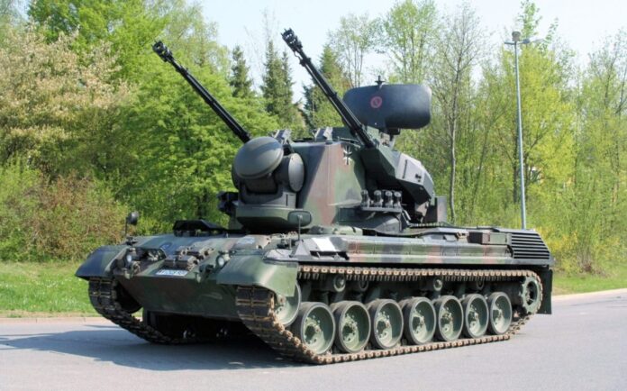 Wall Street Journal: Schimbarea modelului economic german - Industria auto se reorientează către producția de armament