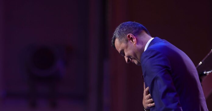 Ziua decisivă pentru viitorul guvernării: PSD vrea demiterea premierului Ilie Bolojan, nu formarea unui nou guvern, conform surselor și declarațiilor șefului statului