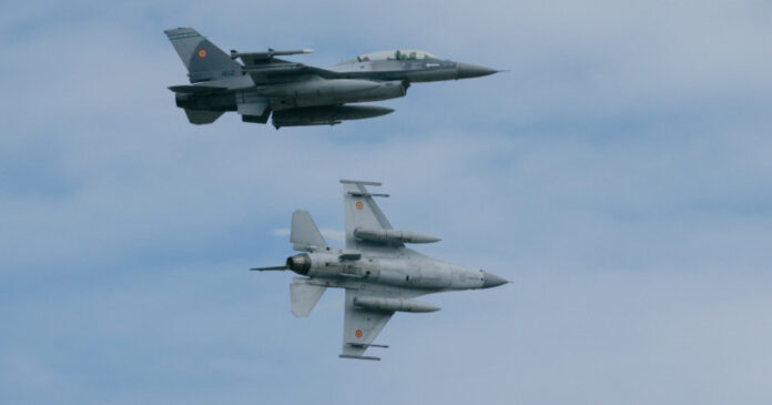 Alertă la granița României: Avioane F-16 au fost ridicate de la sol după un atac masiv cu drone al Rusiei. Explozii raportate în Ismail