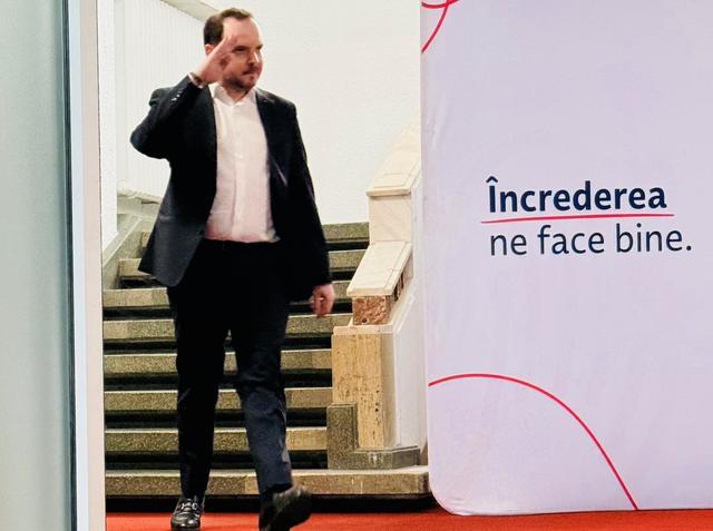 Alexandru Rogobete, după predarea mandatului de la Ministerul Sănătății: Acest mandat se încheie, dar munca pentru un sistem de sănătate mai corect nu se oprește aici. Reforma nu este despre o funcție, ci despre continuitate