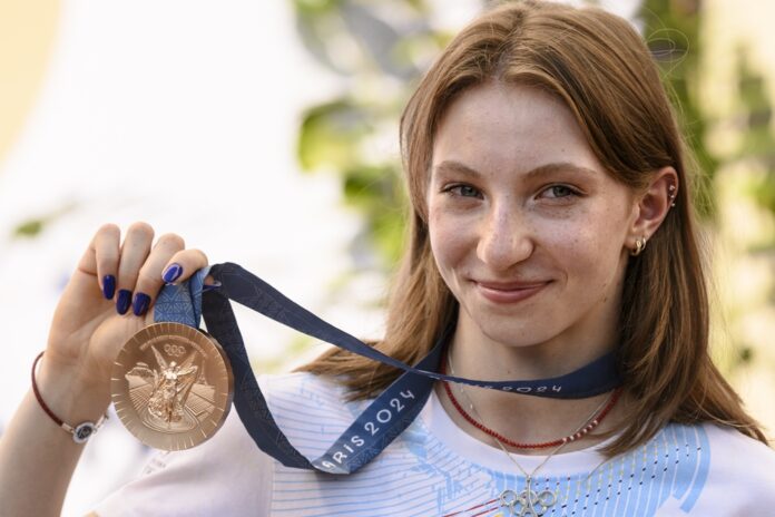 Ana-Maria Bărbosu, în pericol de suspendare doi ani după încălcări ale regulilor de localizare / Reacția Federației Române de Gimnastică / ANAD: „Până în prezent, sportiva nu a fost suspendată”