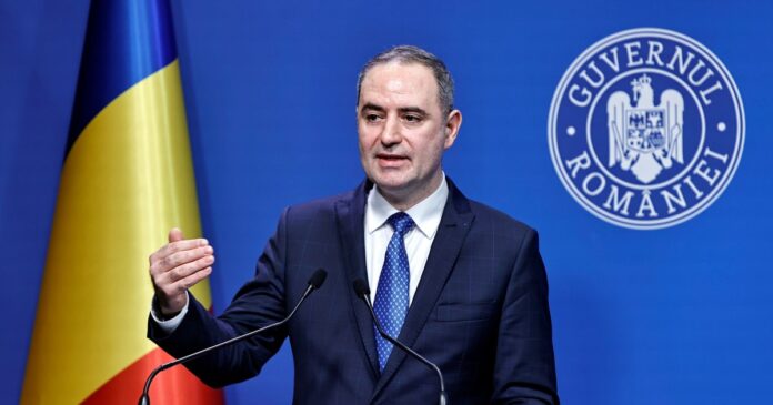 Anunțul ministrului Finanțelor în plină criză politică: „România reușește o corecție solidă și credibilă. Deficitul s-a redus la mai mult decât la jumătate”