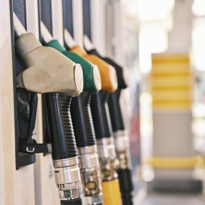 Asociația Energia Inteligentă avertizează: Motorina s-ar putea scumpi în următoarele zile, iar unele stații riscă să rămână temporar fără carburanți