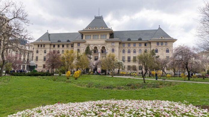 Bugetul Bucureștiului: 28 de milioane lei pentru banca de alimente și cantina socială, 7 milioane pentru Catedrala Mântuirii Neamului
