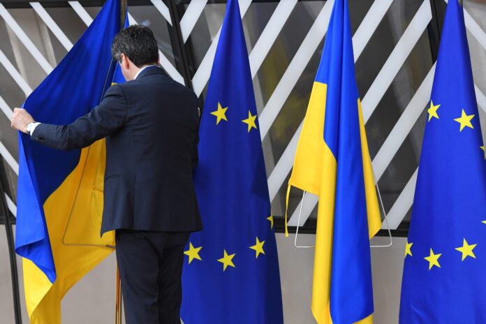 Cancelarul german sugerează că Ucraina ar putea fi nevoită să accepte cedări teritoriale pentru a adera la Uniunea Europeană
