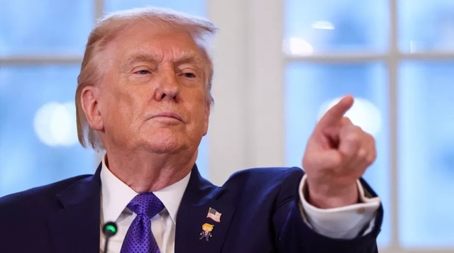 Donald Trump amenință Regatul Unit cu tarife vamale, dacă nu elimină taxa digitală pentru companiile americane