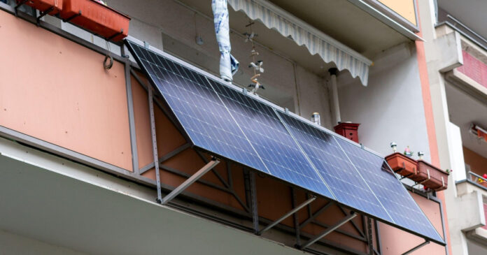 Energia solară este în plină expansiune. Cum stimulează războiul din Iran tranziția energetică a Europei