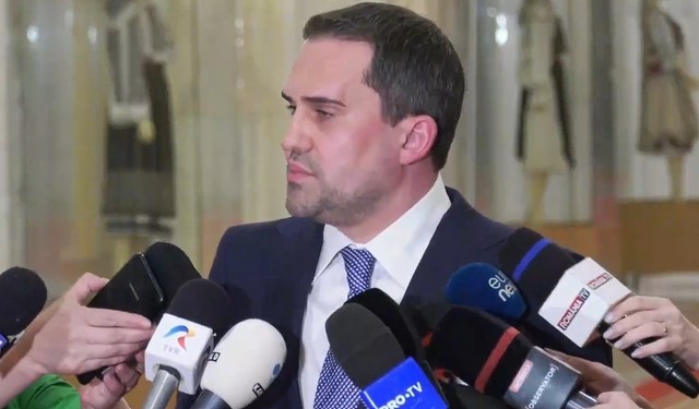 Fostul ministru PSD al Transporturilor: Dați-mi voie să cred că TAROM nu se va închide