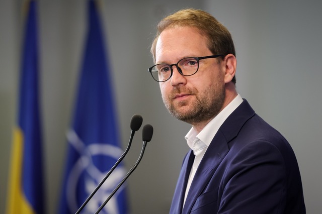 Fritz: Mai avem 33 de zile în care România trebuie să încheie contractele din programul SAFE. Nu avem voie să ne subminăm propria echipă care lucrează pentru România nici cu moțiuni de cenzură, nici cu blocaje