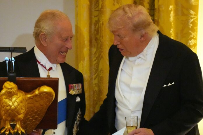 Glumele făcute de Regele Charles la cina cu Trump: „Fără noi, ați vorbi franceza” / „Am încercat să reamenajăm și noi Casa Albă în 1814”