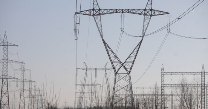 Guvern: Avize de racordare pentru 80.000 MW în energie, de aproape zece ori consumul actual al României