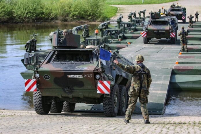 Guvernul german a semnat 47.000 de contracte de achiziții militare în valoare de 111 miliarde de euro din 2022