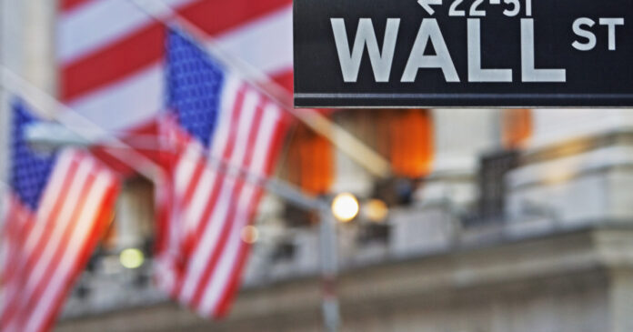 „Halucinații” generate de IA descoperite într-un dosar al unei renumite firme de avocatură de pe Wall Street