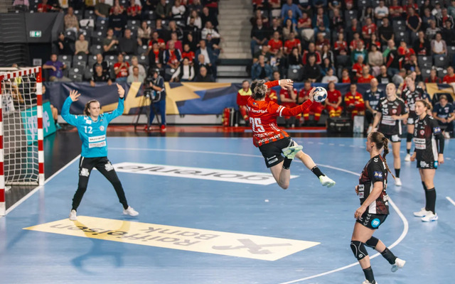 Handbal feminin: Gloria Bistrița a ratat calificarea la Turneul Final Four al Ligii Campionilor; în semifinale vor juca Gyor, Metz, CSM București și Brest