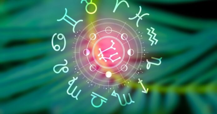 Horoscop duminică, 26 aprilie: O situație mai veche se poate rezolva favorabil pentru o zodie – Previziuni astrologice complete