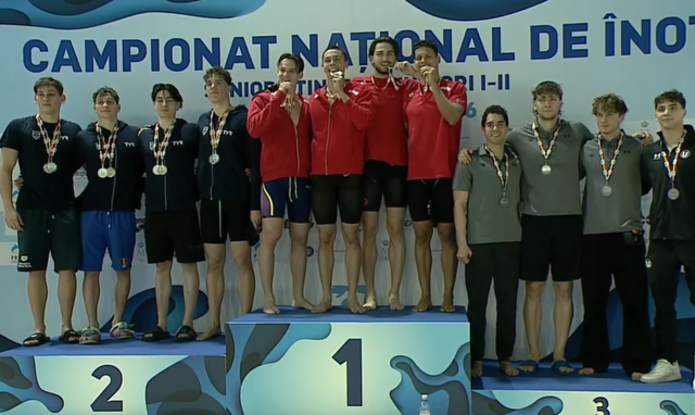 Înot: David Popovici câștigă aur și stabilește un nou record național la ștafeta 4x100 m liber, alături de colegii de la CS Dinamo