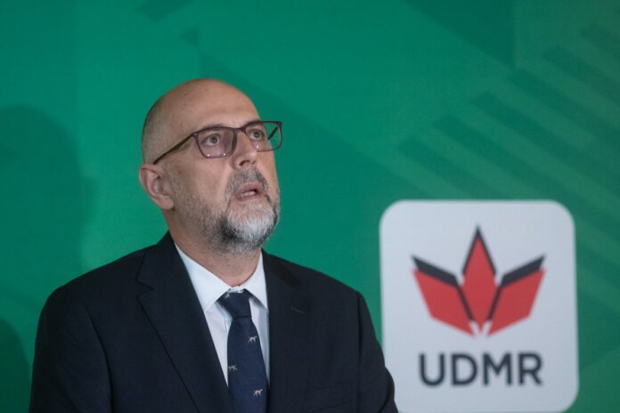 Kelemen Hunor: Moțiunea de cenzură PSD-AUR nu este benefică pentru România; o majoritate care demite guvernul rămâne valabilă