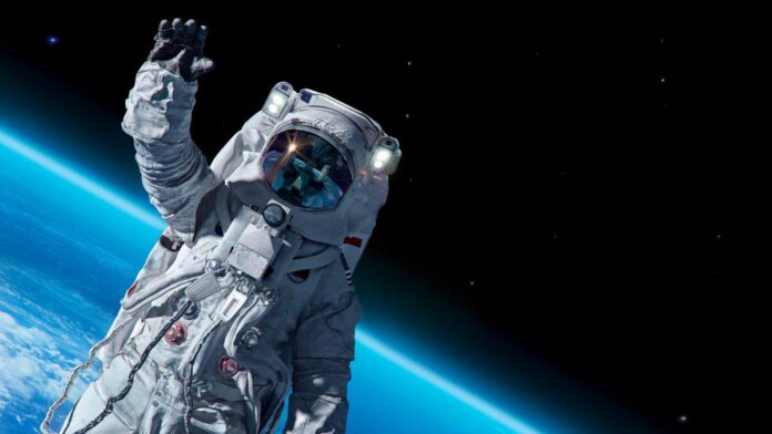 NASA riscă să ajungă pe Lună după chinezi, din cauza unor costume spațiale care nu sunt gata
