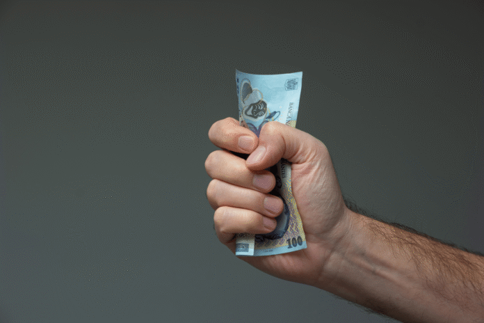 România a egalat Polonia la salariu și a depășit Bulgaria, Grecia, Ungaria, Slovacia – HARTĂ