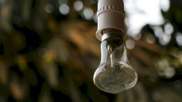 Se întrerupe curentul în București, Giurgiu și Ilfov. Rețele Electrice România a transmis lista străzilor vizate în perioada 29-30 aprilie