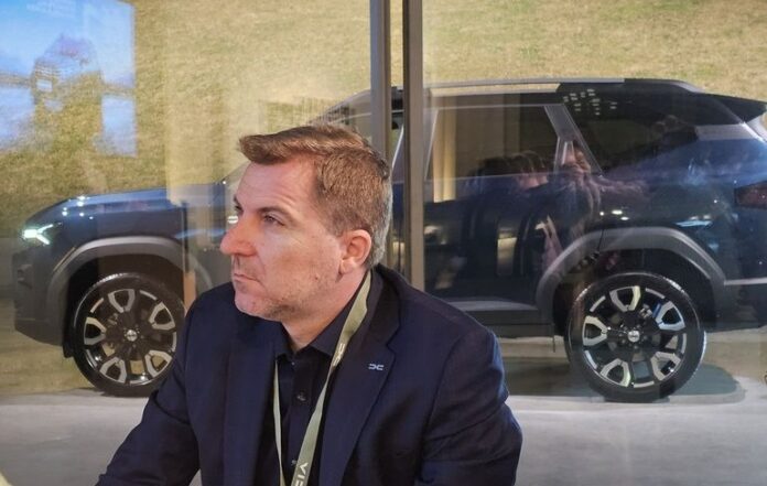 Șefii Dacia răbufnesc: Țara întreagă este deprimată. România – singura piață unde nu creștem, în rest creștem peste tot în Europa!