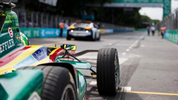 Show de Formula 1 la Buenos Aires, la aproape 30 de ani de la ultimul Grand Prix