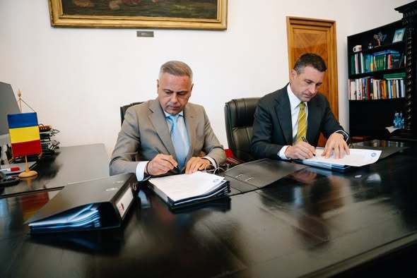 Tanczos Barna: Am început activitatea la Ministerul Agriculturii. Prioritatea zero este adoptarea cât mai rapidă a actelor normative pentru plata subvenţiilor pe 2026 destinate fermierilor şi accelerarea îndeplinirii obligaţiilor din PNRR