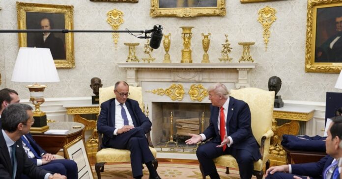 Tensiuni transatlantice: Trump îl critică dur pe cancelarul german Merz pentru declarațiile despre Iran