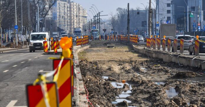 „Trăim într-un șantier. Este inuman ce se întâmplă aici”. Când va fi gata modernizarea Bulevardului Prelungirea Ghencea