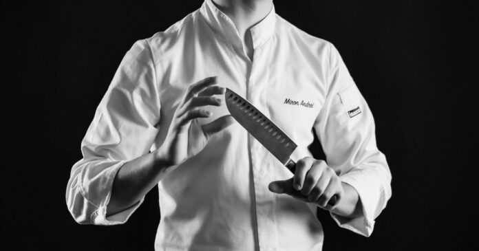 Un chef în devenire, premiat internațional, dezvăluie tendințele culinare: „Bucătăria modernă pune accent pe diversitate și creativitate”