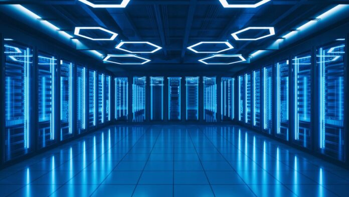 Un „kill switch” ar putea să arunce apărarea europeană în aer. Raport: Europa este dependentă „critic” de giganții americani Big Tech