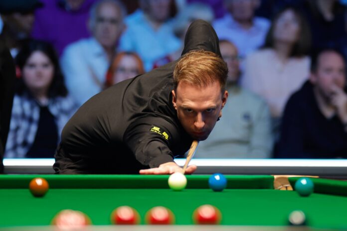 VIDEO: Surpriză uriașă la Campionatul Mondial de snooker: liderul mondial Judd Trump, eliminat de iranianul Hossein Vafaei